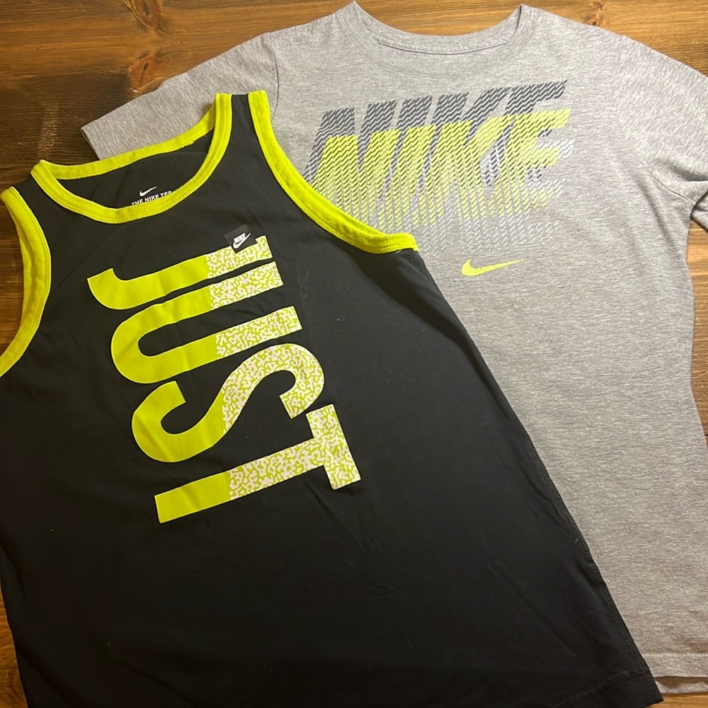 NIKE SET TANK & TEE SIZE BOYS LARGE